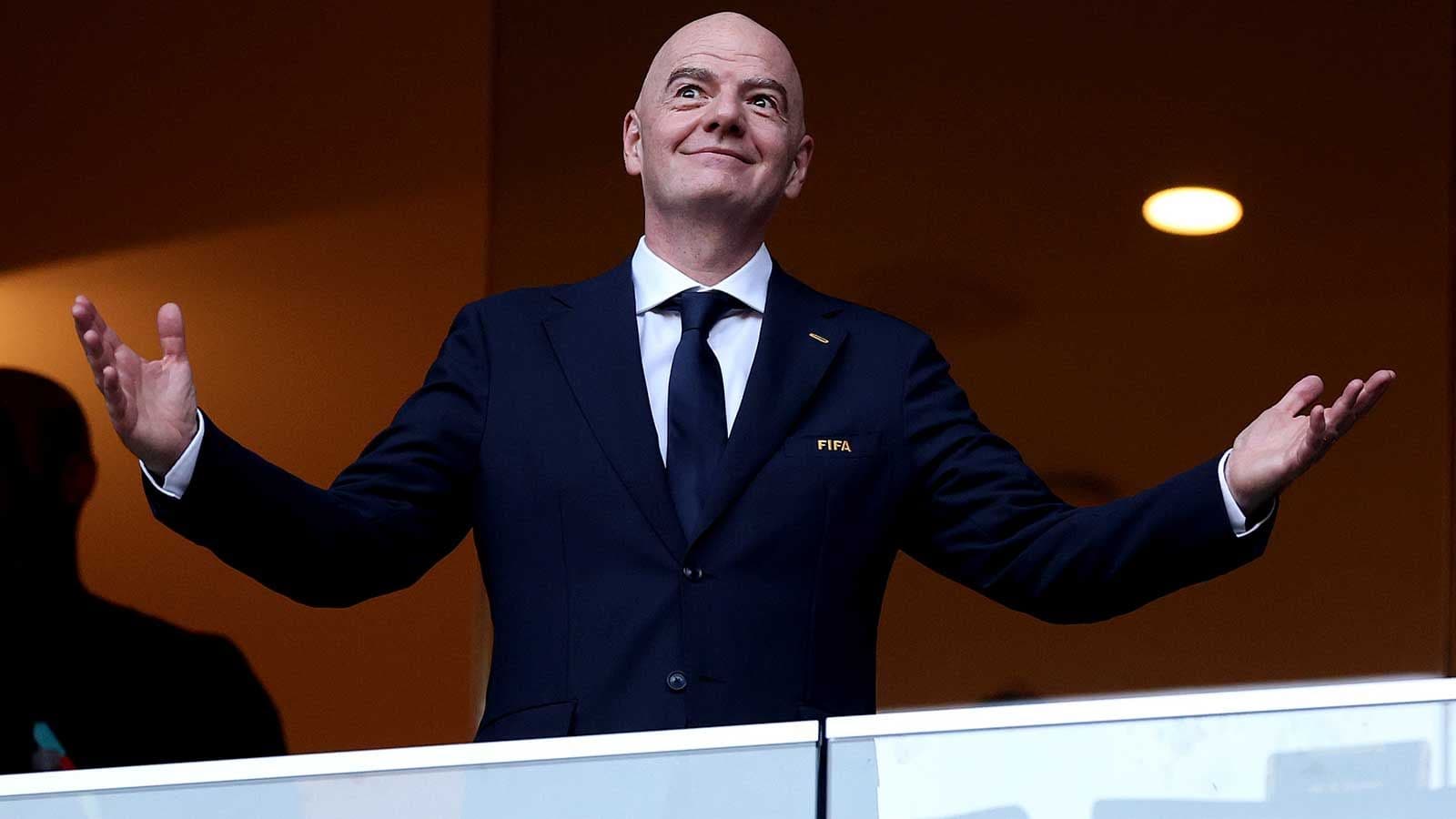 FIFA despide a Kevin Lamour tras criticar planes de Infantino para vender parte del Mundial a inversores