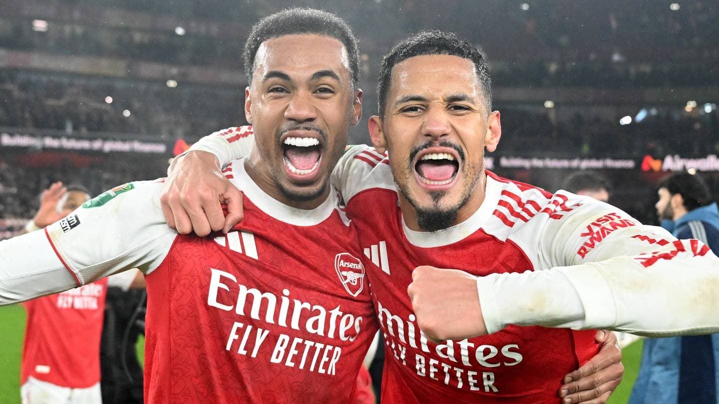 Los 25 Mejores Defensas Centrales en el Fútbol Mundial—Clasificación