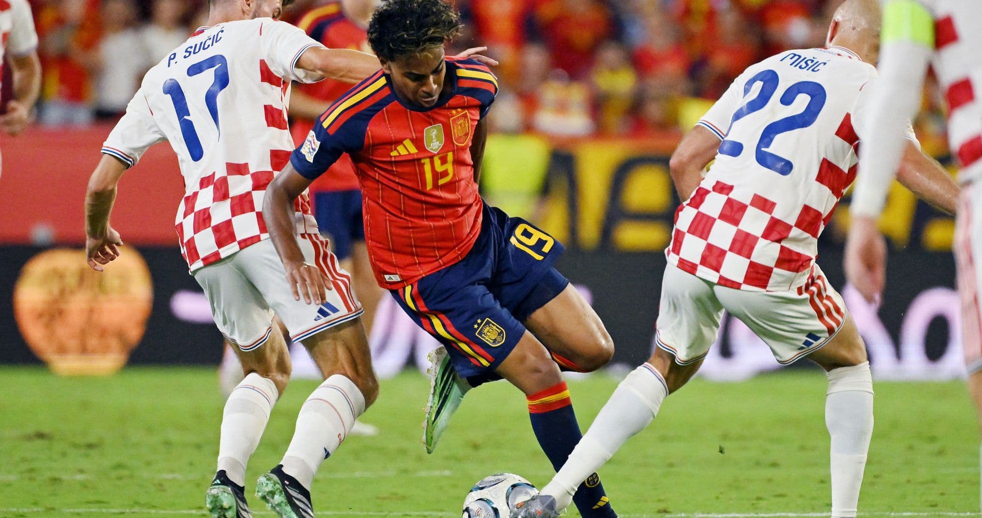Lamine Yamal brilla con nota perfecta en la victoria de España sobre Croacia en la UEFA Nations League
