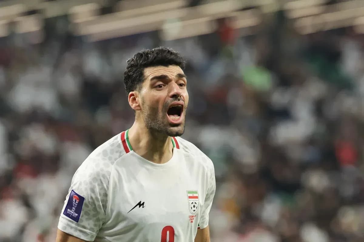 Jugador de Irán gritando durante el partido Jugador de Irán gritando durante el partido