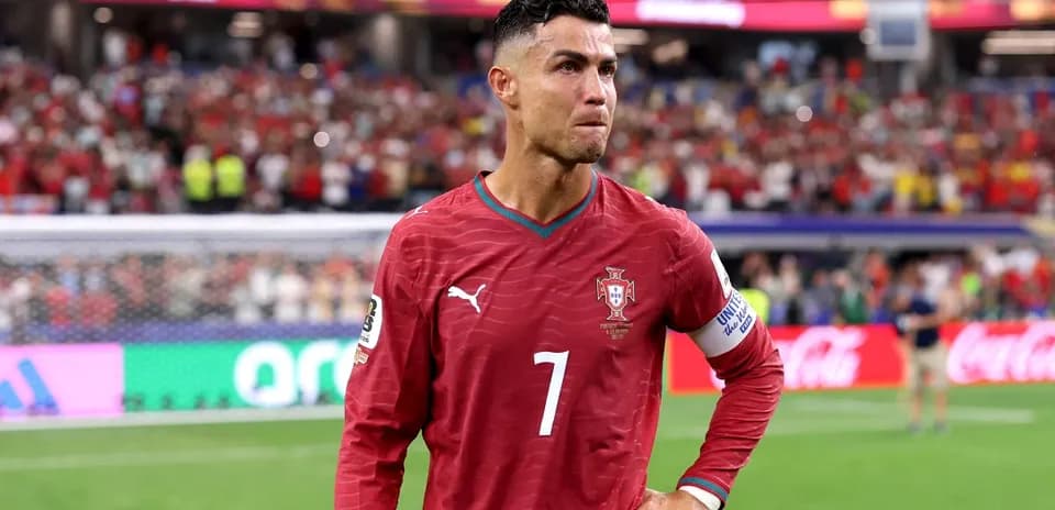 Cristiano Ronaldo en partido con selección de Portugal Cristiano Ronaldo en partido con selección de Portugal