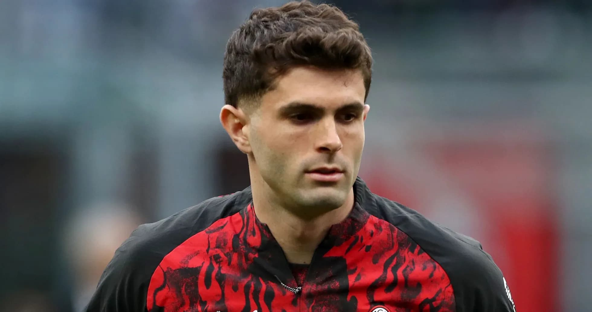 Jugador de AC Milan en el campo durante el partido Jugador de AC Milan en el campo durante el partido