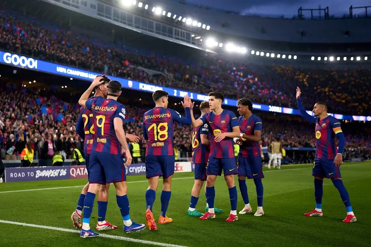 Jugadores del FC Barcelona celebrando un gol Jugadores del FC Barcelona celebrando un gol