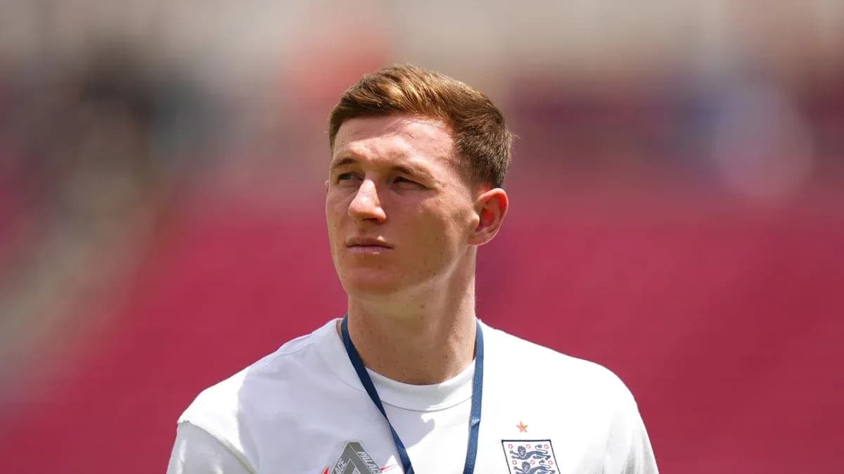 Jugador de Inglaterra en el campo antes del partido Jugador de Inglaterra en el campo antes del partido
