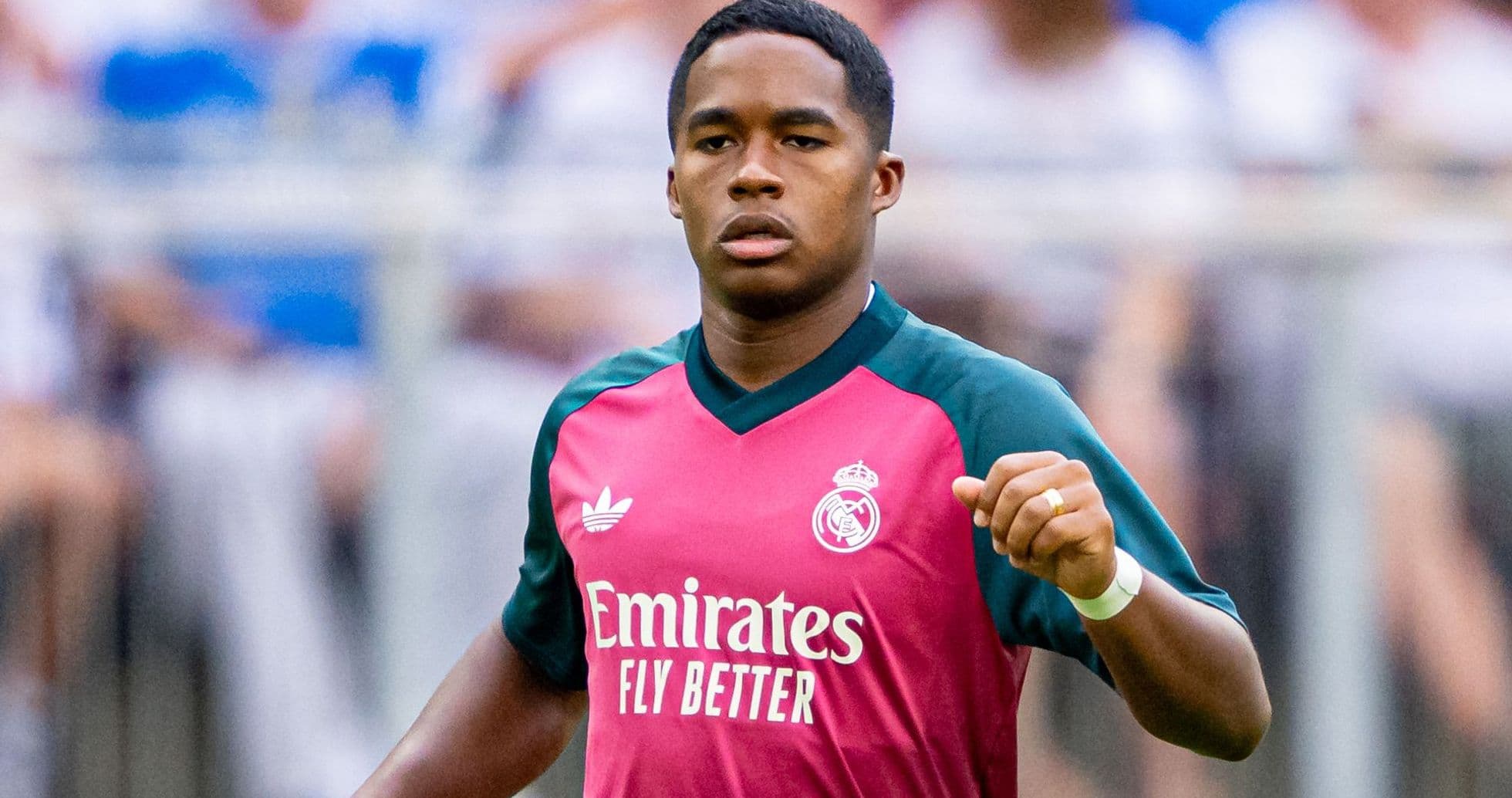 Endrick confirma su permanencia en Real Madrid pese a interés de Aston Villa y Mourinho define el plan Endrick confirma su permanencia en Real Madrid pese a interés de Aston Villa y Mourinho define el plan