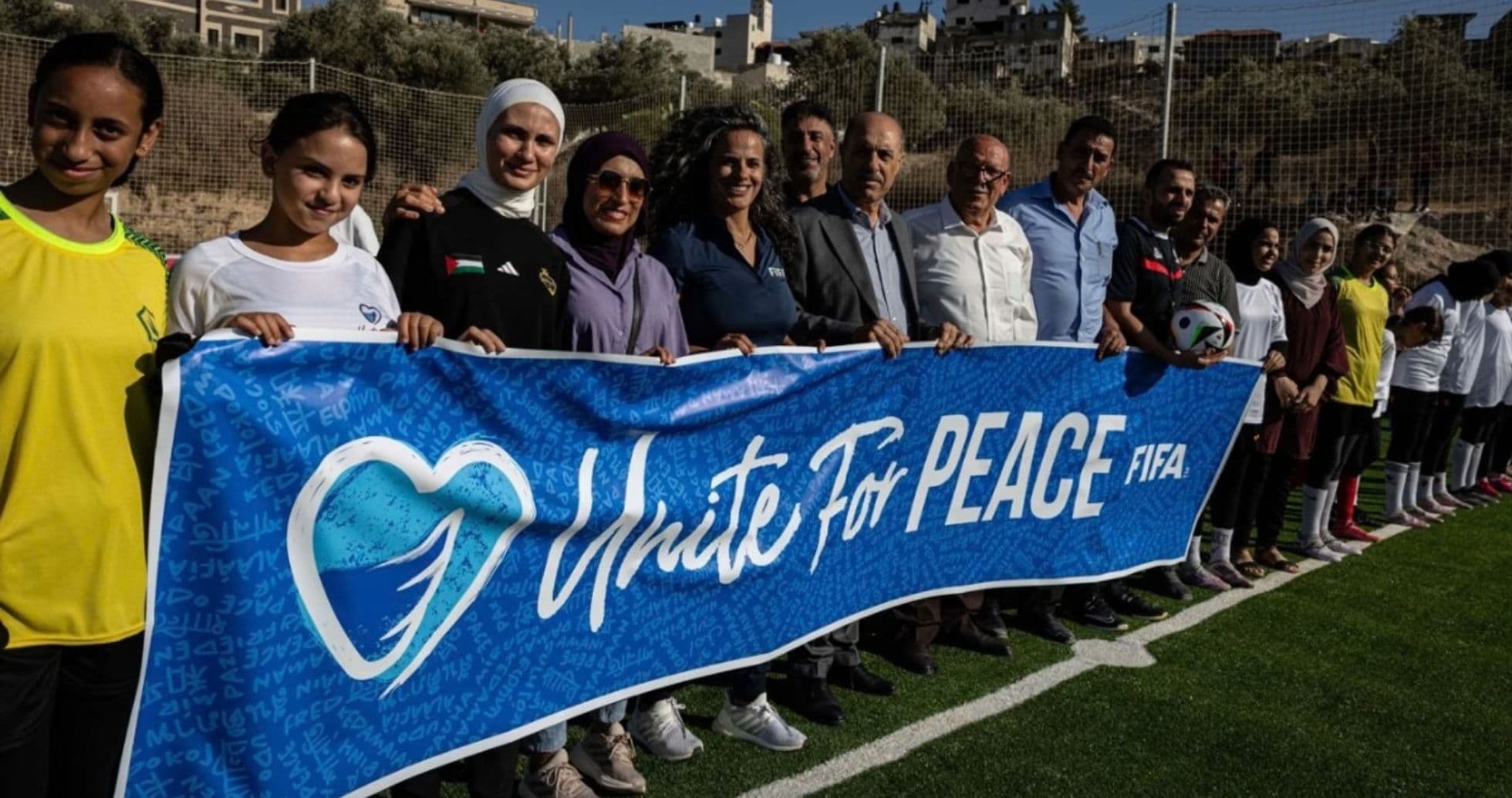 FIFA inaugura nuevas canchas en Palestina para ofrecer espacios seguros a jóvenes en Cisjordania FIFA inaugura nuevas canchas en Palestina para ofrecer espacios seguros a jóvenes en Cisjordania