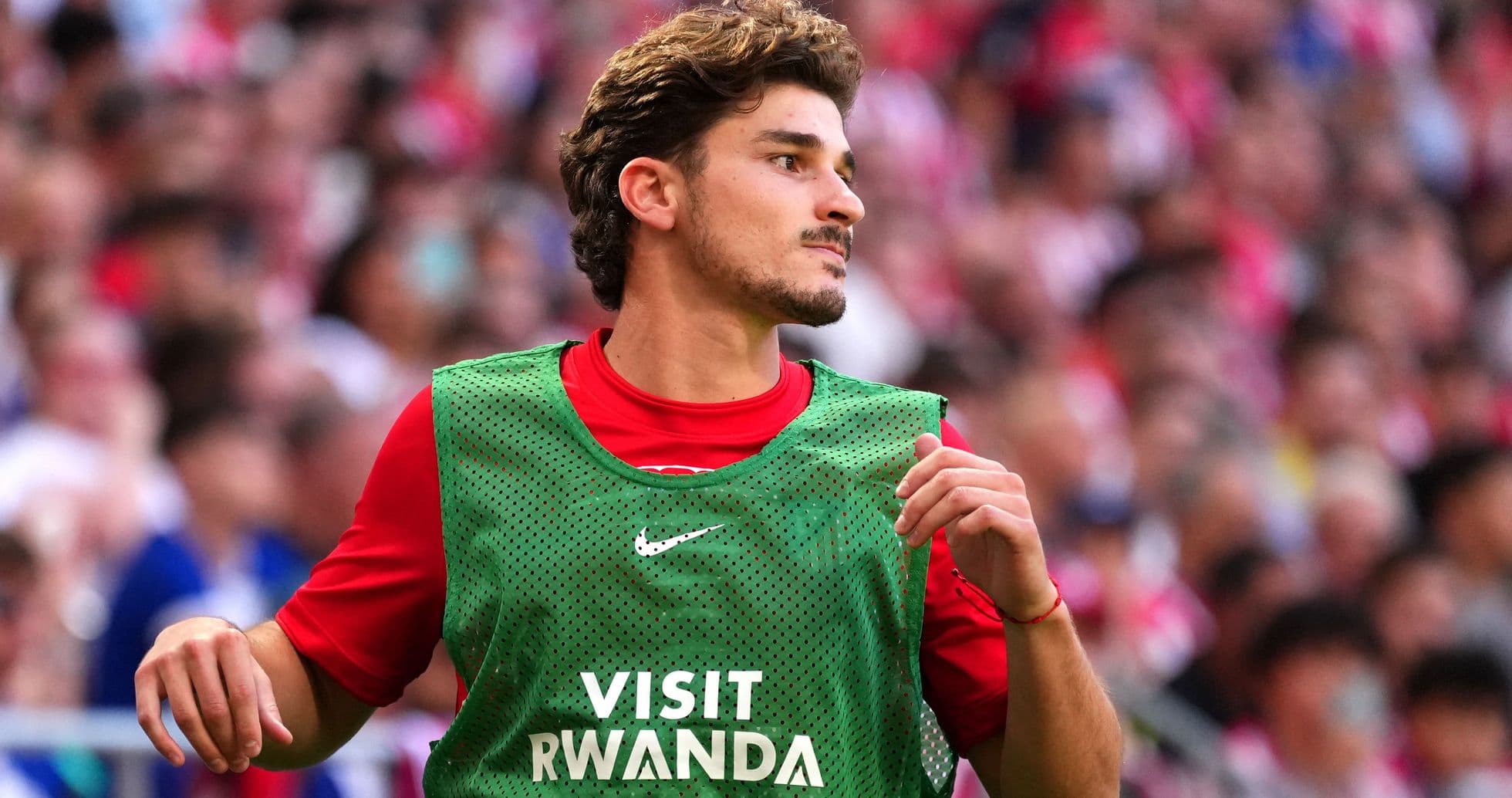 Alan Shearer insta a Arsenal a fichar a Julián Álvarez para dominar la Premier League Alan Shearer insta a Arsenal a fichar a Julián Álvarez para dominar la Premier League