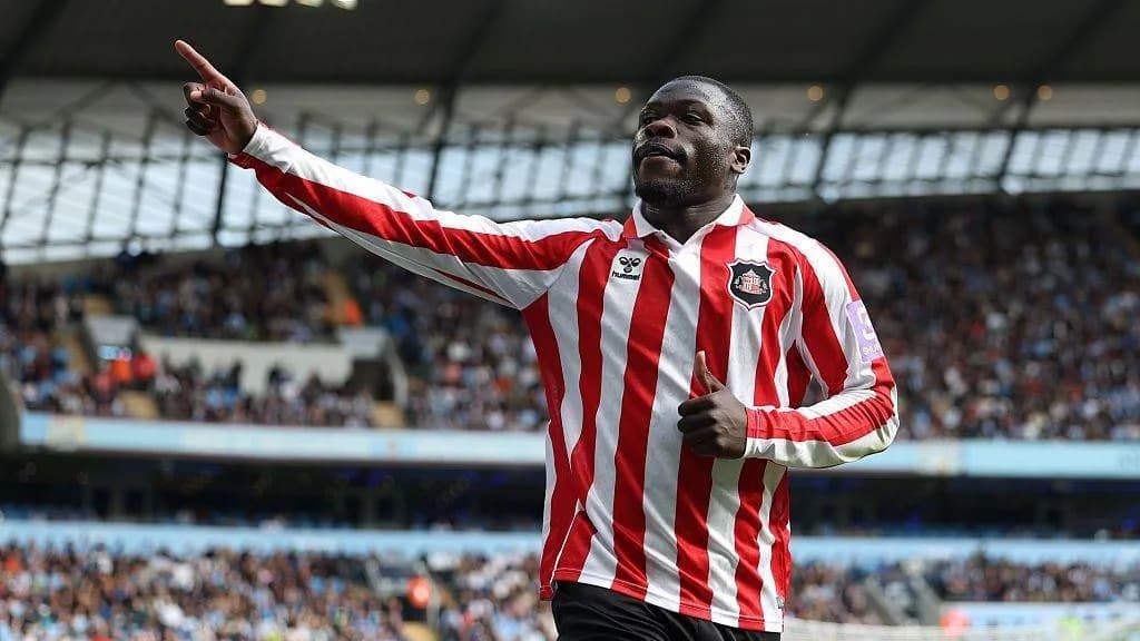 Jugadores que anotaron hat-tricks en derrotas de la Premier League Jugadores que anotaron hat-tricks en derrotas de la Premier League