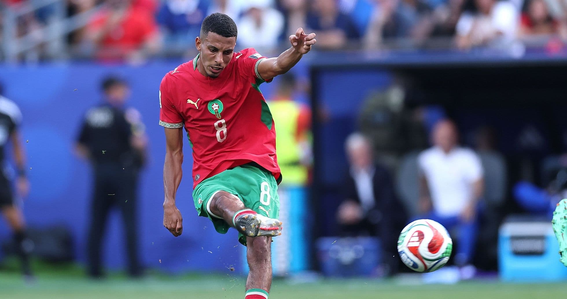 Por qué el Barcelona insiste en fichar a Azzedine Ounahi este verano Por qué el Barcelona insiste en fichar a Azzedine Ounahi este verano